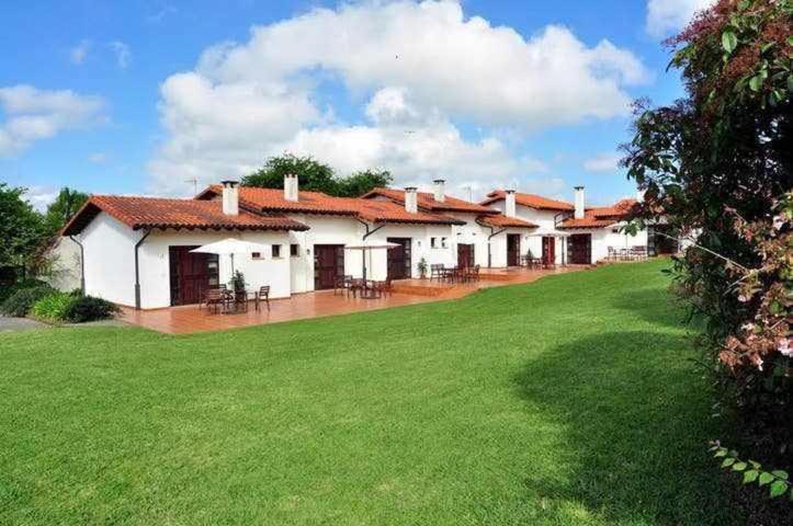 Apartamento Familiar Cercano A Playa De Rodiles 7 El Olivar  Bagian luar foto